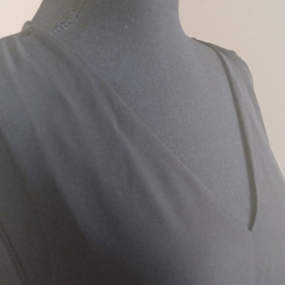 Great Condition Michael Kors Black Layered Tank - Picture 2 of 2